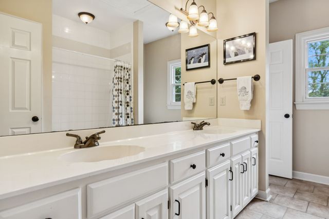 410 Ridge View Ct, Franklin, TN 37067
