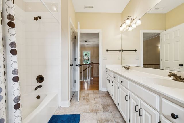 410 Ridge View Ct, Franklin, TN 37067