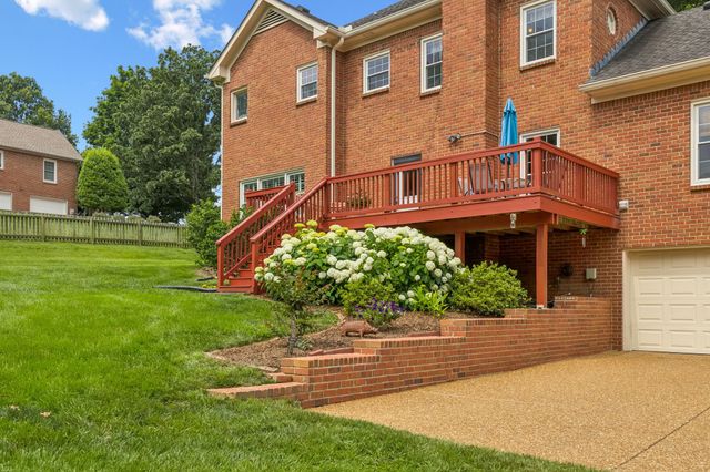 410 Ridge View Ct, Franklin, TN 37067