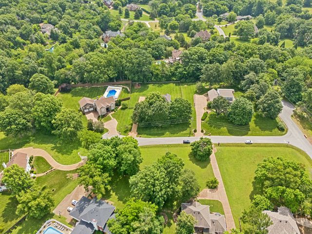 410 Ridge View Ct, Franklin, TN 37067