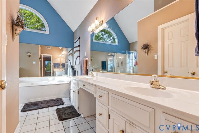 2004 Walhala Dr, Richmond, VA 23236