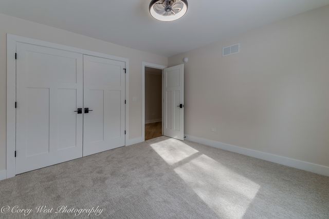 42W668 Steeplechase Drive, St. Charles, IL 60175