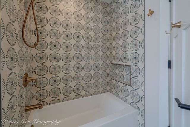 42W668 Steeplechase Drive, St. Charles, IL 60175