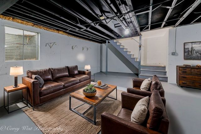 42W668 Steeplechase Drive, St. Charles, IL 60175