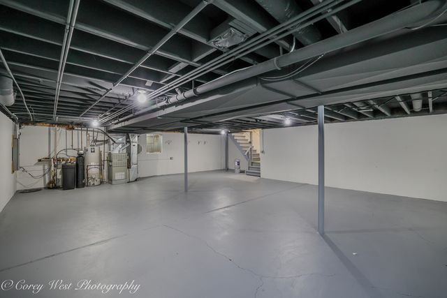 42W668 Steeplechase Drive, St. Charles, IL 60175