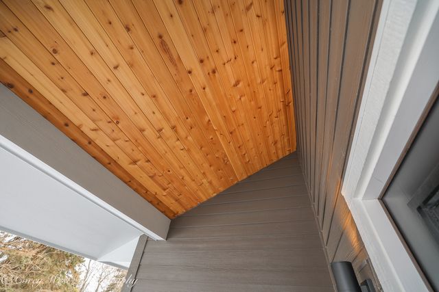 42W668 Steeplechase Drive, St. Charles, IL 60175