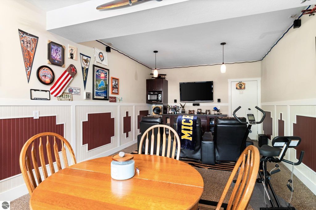 Image 39 of property listing at 13800 S West Bay Shore # 2, Traverse City, MI 49684