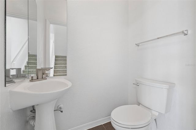 2442 GRAND CENTRAL PARKWAY 2, Orlando, FL 32839