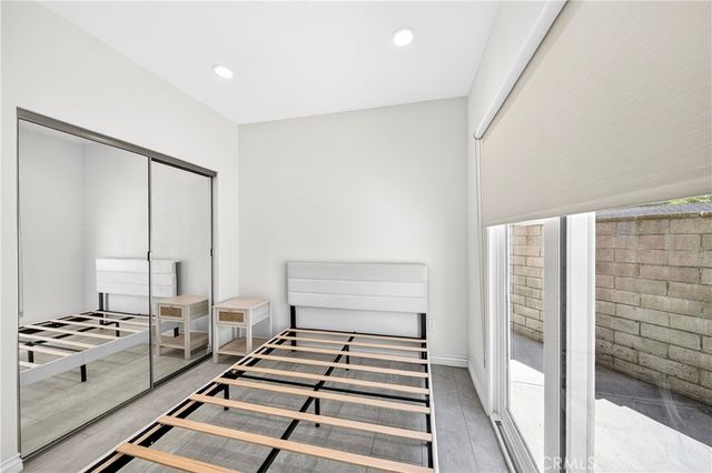 525 W Woodcrest, Fullerton, CA 92832