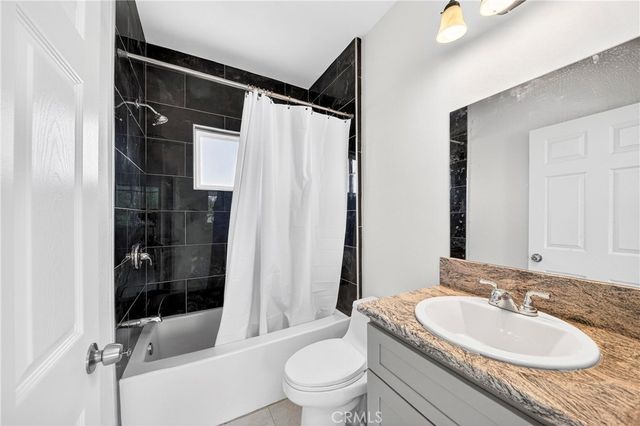 525 W Woodcrest, Fullerton, CA 92832