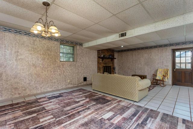 2101 Crown Court Lane, Chattanooga, TN 37421