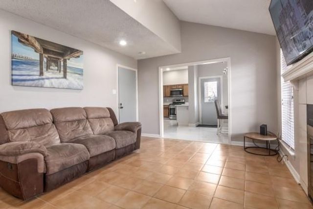 4310 Field Meadow Drive, Katy, TX 77449