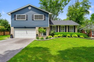 1344 Heather Hill Crescent, Flossmoor, IL 60422