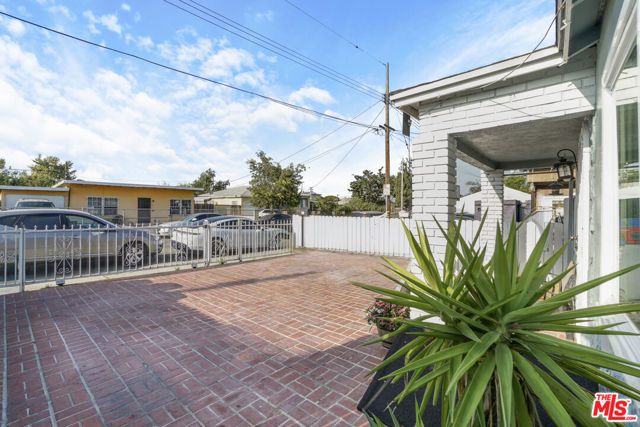 824 W Palmer Street, Compton, CA 90220