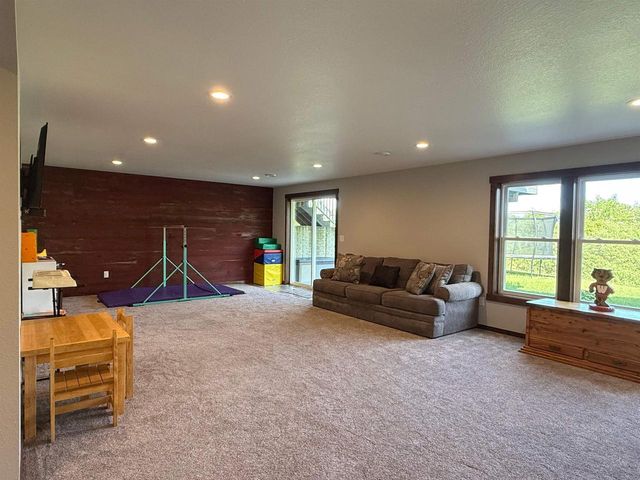 711 MEADOW RIDGE LANE, Unknown, WI 53073