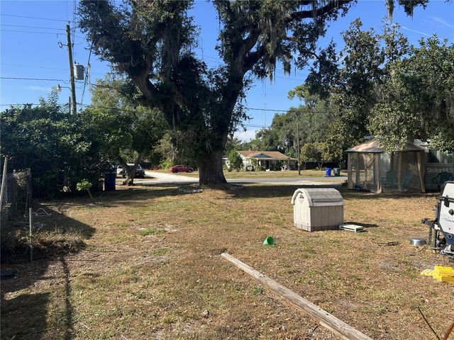 1403 FERN PLACE, Lakeland, FL 33801