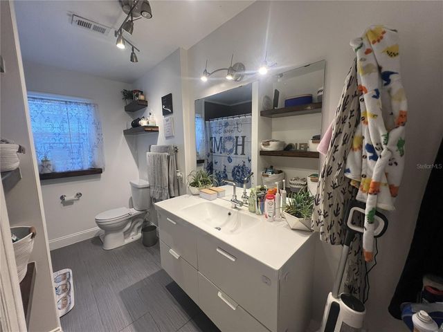 1403 FERN PLACE, Lakeland, FL 33801