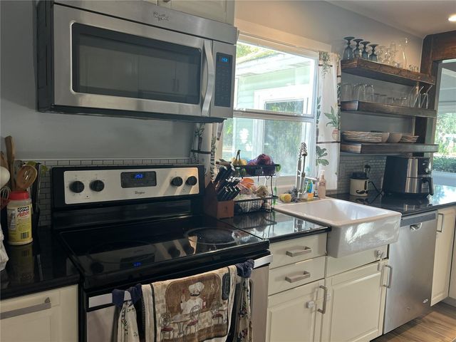 1403 FERN PLACE, Lakeland, FL 33801