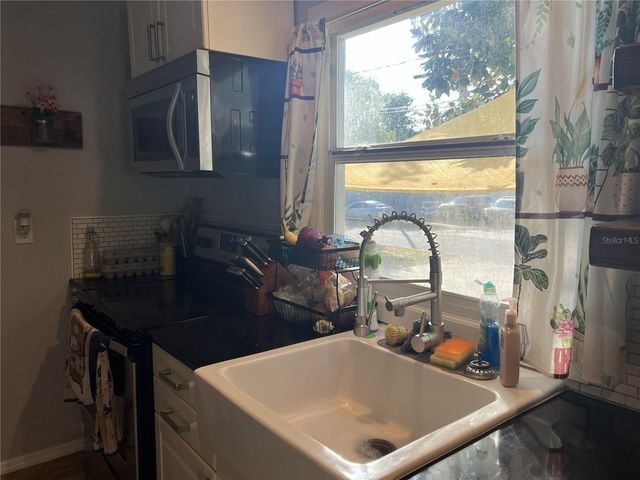 1403 FERN PLACE, Lakeland, FL 33801