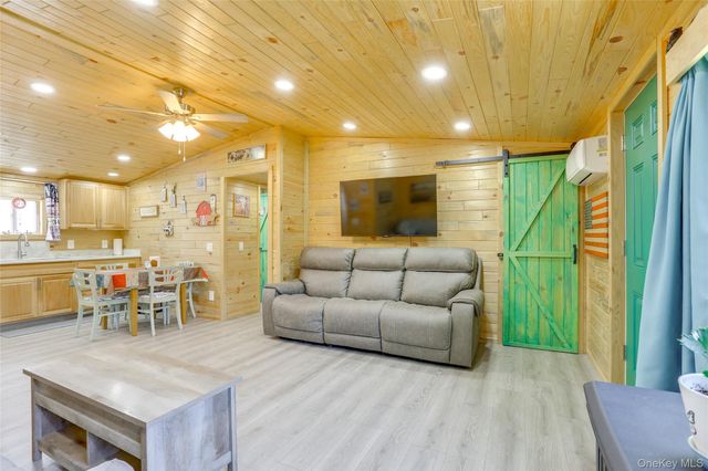 463 County Road 131, Callicoon, NY 12723