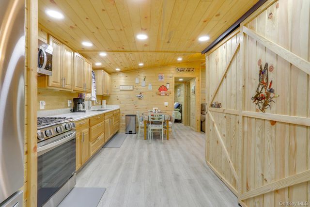 463 County Road 131, Callicoon, NY 12723