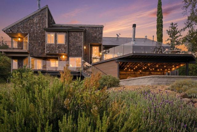 15795 Adams Ridge, Los Gatos, CA 95033