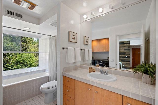 15795 Adams Ridge, Los Gatos, CA 95033