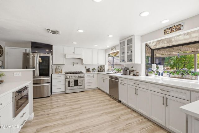 1208 Rambling Road, Simi Valley, CA 93065