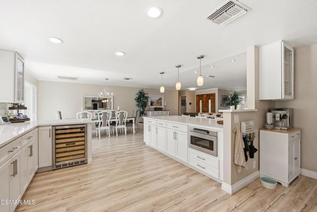 1208 Rambling Road, Simi Valley, CA 93065