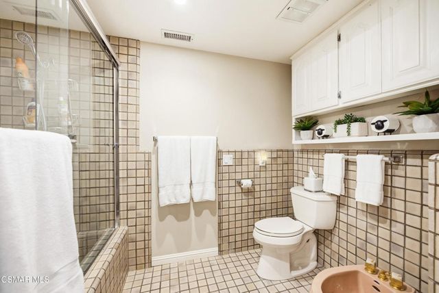 1208 Rambling Road, Simi Valley, CA 93065