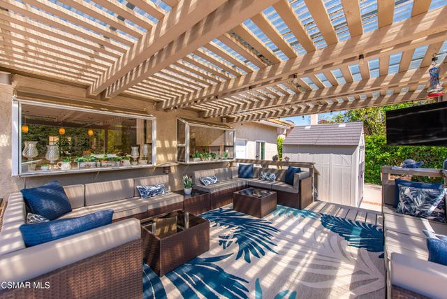 1208 Rambling Road, Simi Valley, CA 93065