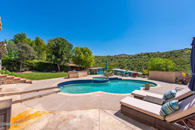 1208 Rambling Road, Simi Valley, CA 93065