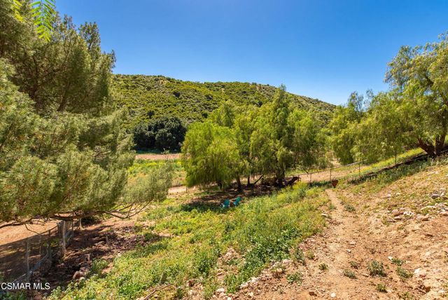 1208 Rambling Road, Simi Valley, CA 93065