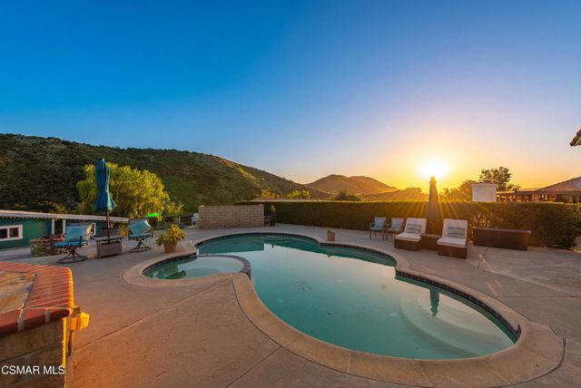 1208 Rambling Road, Simi Valley, CA 93065