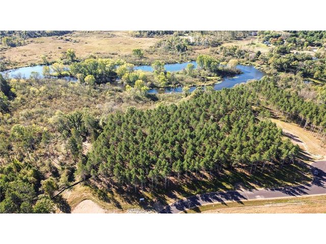 949 Riverdale Court, Somerset, WI 54025