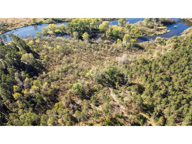 949 Riverdale Court, Somerset, WI 54025