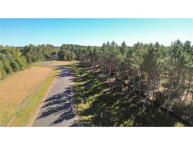 949 Riverdale Court, Somerset, WI 54025