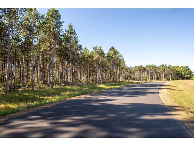 949 Riverdale Court, Somerset, WI 54025