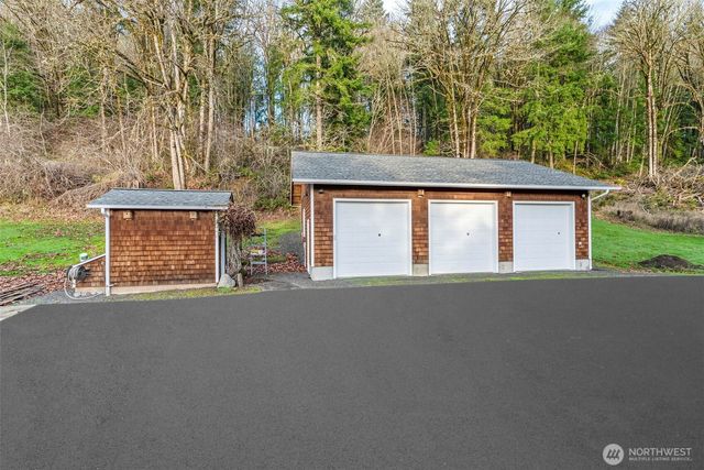 303 Shadow Mt Road, Silverlake, WA 98645