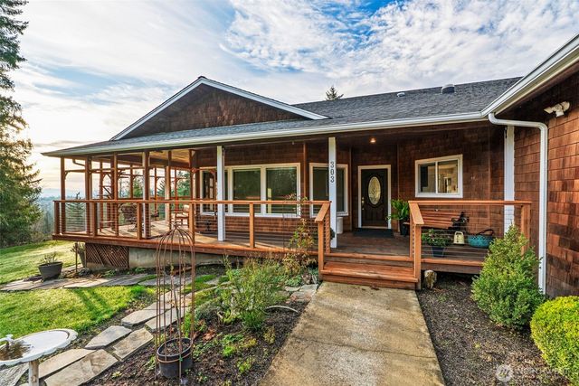 303 Shadow Mt Road, Silverlake, WA 98645