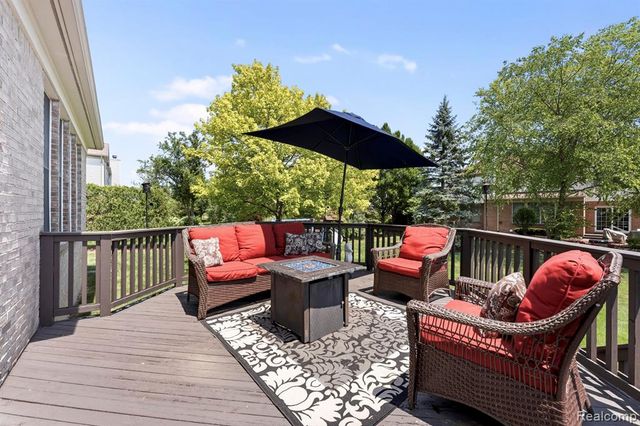 443 Lenox Drive, Canton, MI 48188