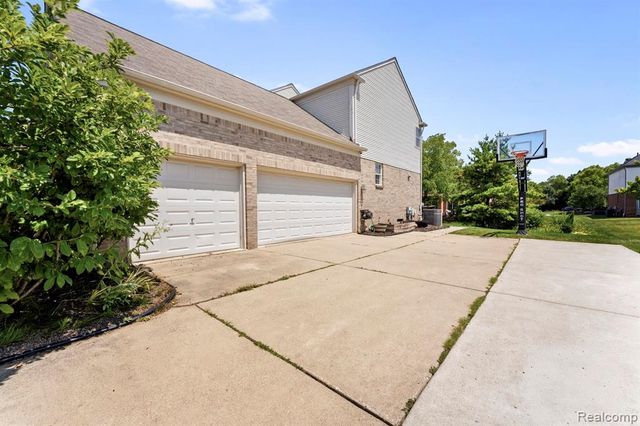 443 Lenox Drive, Canton, MI 48188