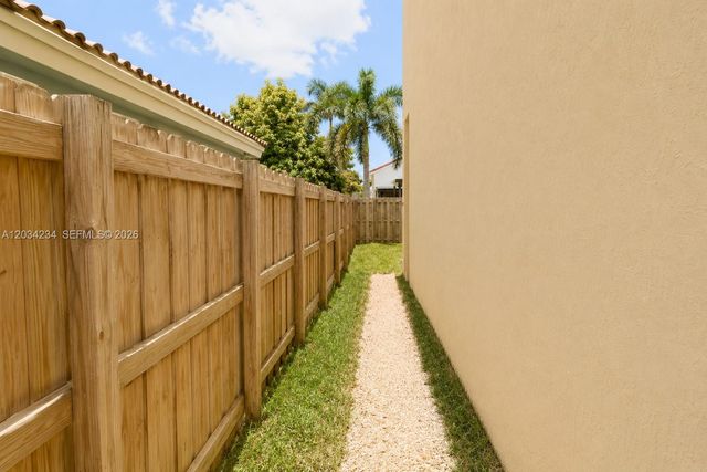 23646 SW 107th Place, Homestead, FL 33032