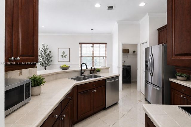 23646 SW 107th Place, Homestead, FL 33032