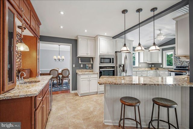 7201 BARCELLONA DR, Gaithersburg, MD 20879