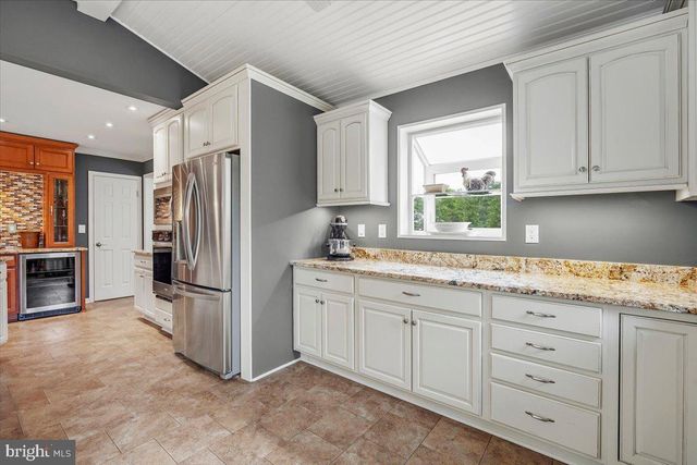 7201 BARCELLONA DR, Gaithersburg, MD 20879