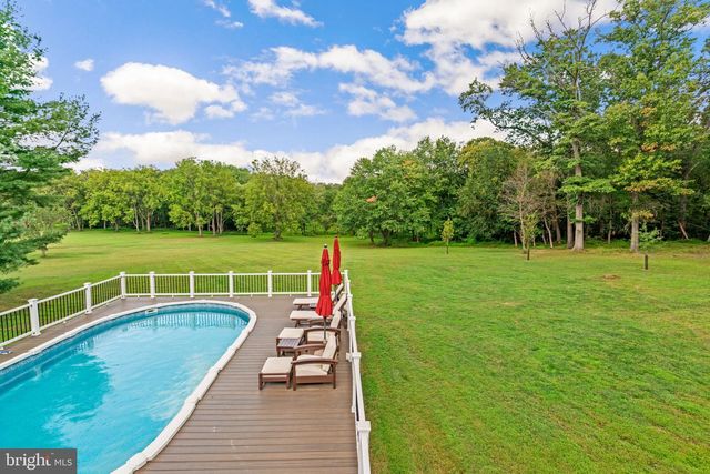 7201 BARCELLONA DR, Gaithersburg, MD 20879