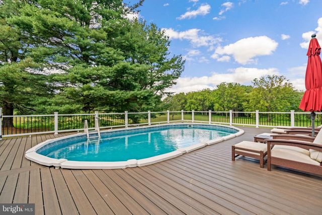 7201 BARCELLONA DR, Gaithersburg, MD 20879