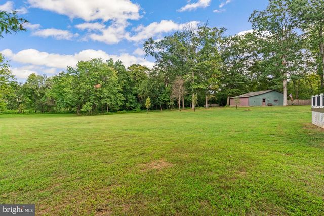 7201 BARCELLONA DR, Gaithersburg, MD 20879