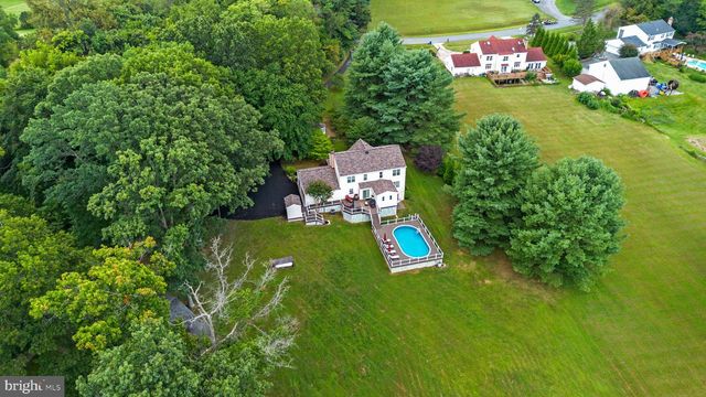 7201 BARCELLONA DR, Gaithersburg, MD 20879